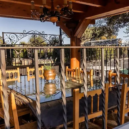 Alojamento de Acomodação e Pequeno-almoço La Real Quinta San Jose Piedralaves