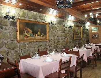 La Real Quinta San Jose Alojamento de Acomodação e Pequeno-almoço Piedralaves