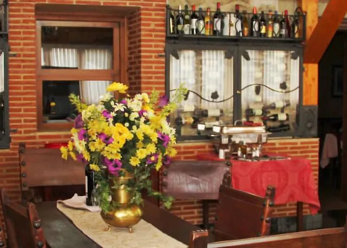 La Real Quinta San Jose 3* Piedralaves